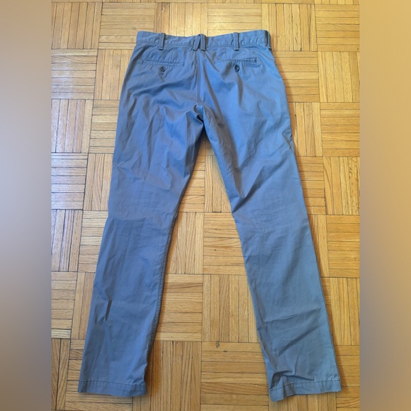 Men’s Express Grey Chinos Skinny Fit Size 29 x 30 Khakis - Picture 2 of 3